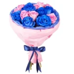 Букет из роз микс сине-розовый
